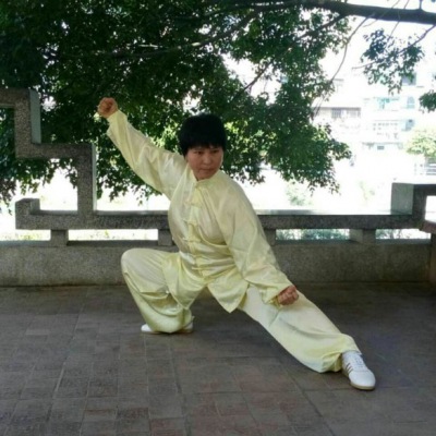 陈秋菊老师-技术馆长_教练风采_深圳市德君太极文化传播有限公司